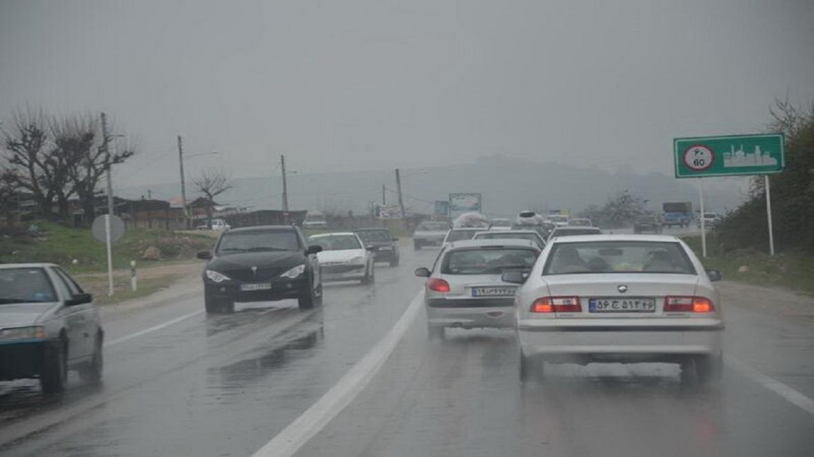 جاده های استان سمنان لغزنده است