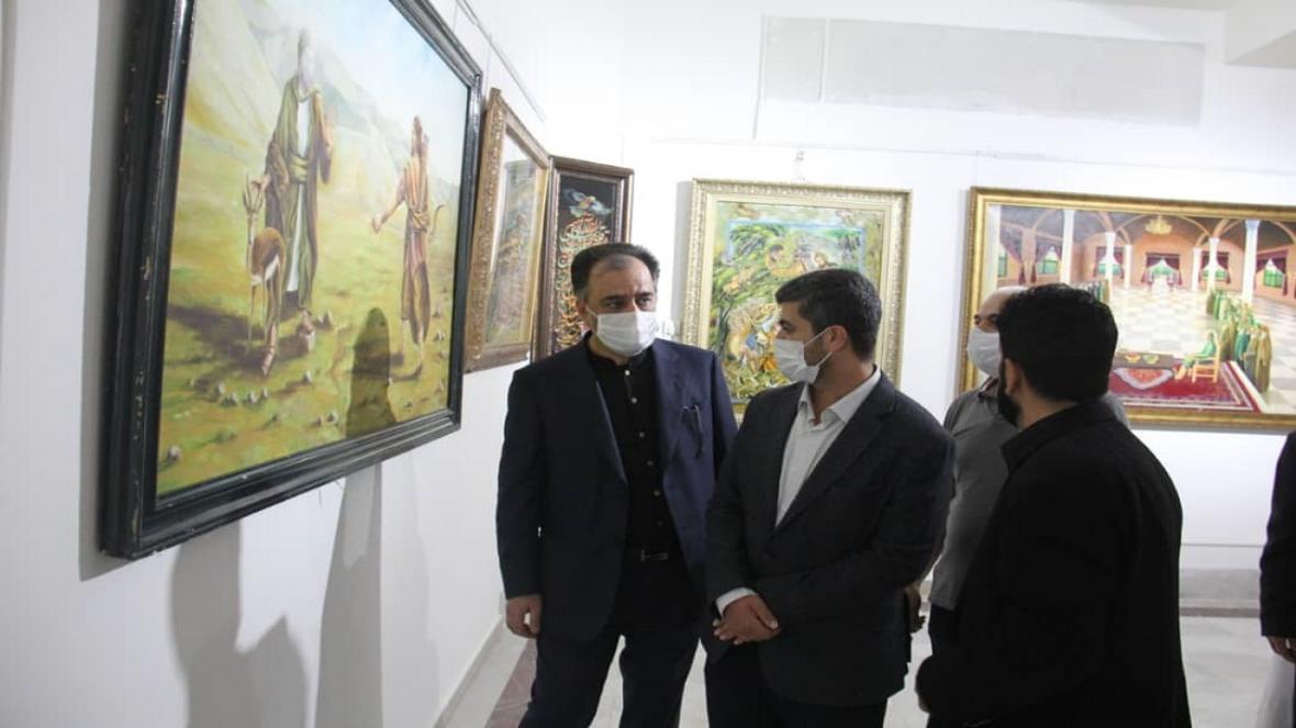 نمایشگاه 120 هنر تجسمی با نگاه ترویج کرامت اهل بیت (ع) در مشهد