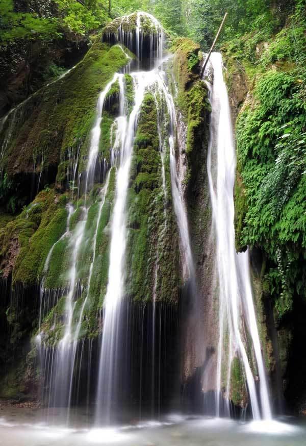 آبشار کبودوال، تنها آبشار خزه ای ایران